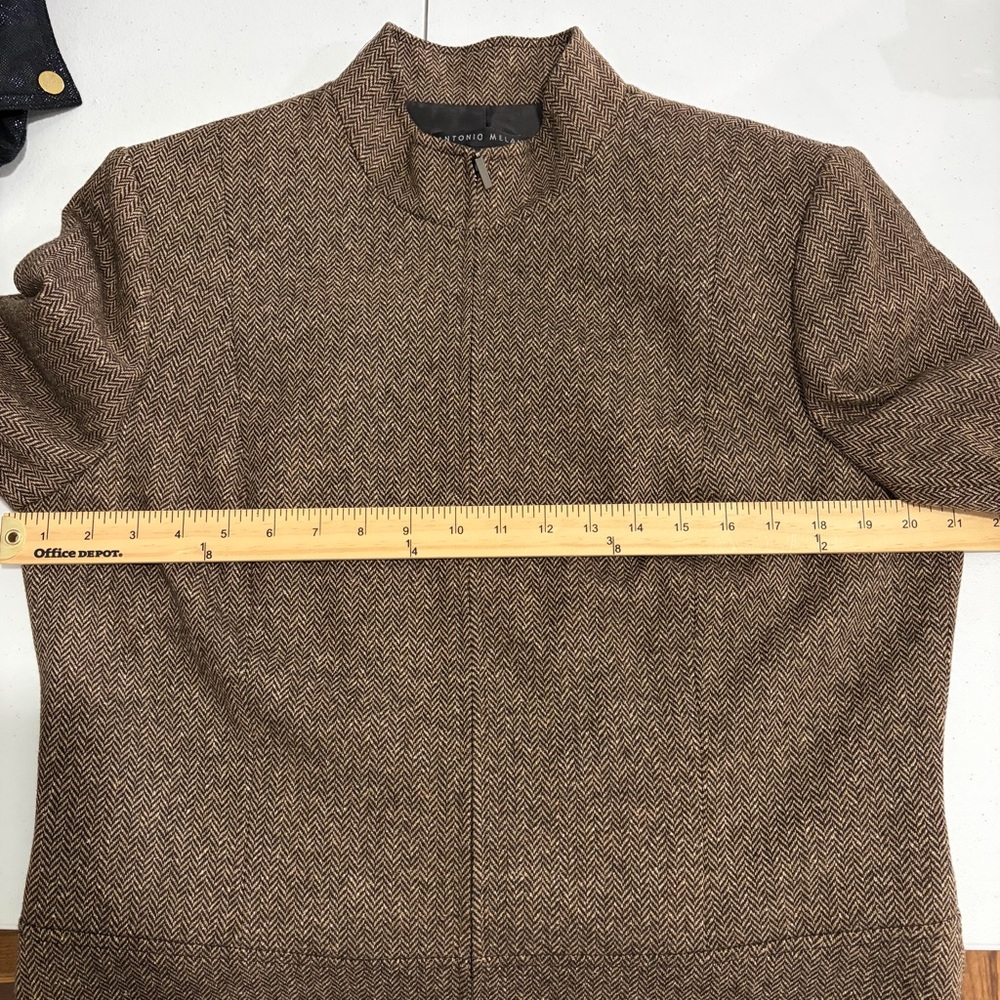 ANTONIO MELANI Brown Herringbone Wool Blazer (14) - Picture 5 of 8